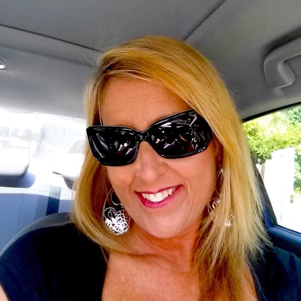 Meet your Posher, Robin